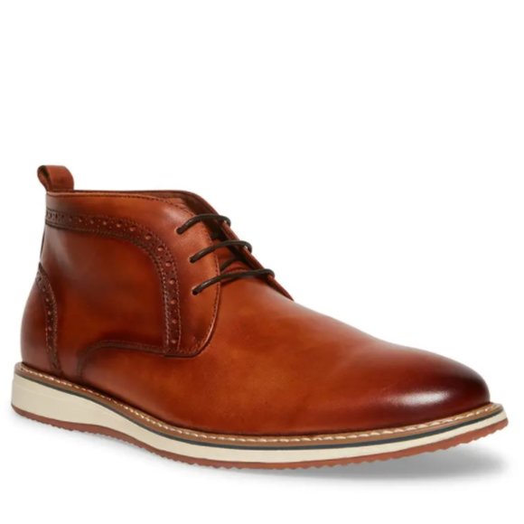 Steve Madden Other - NWT STEVE MADDEN BREEMER LEATHER CHUKKA BOOT SHOES